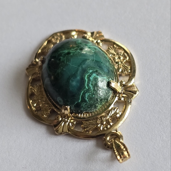 Relisted - Vintage Malachite pendant gold tone - Picture 7 of 10
